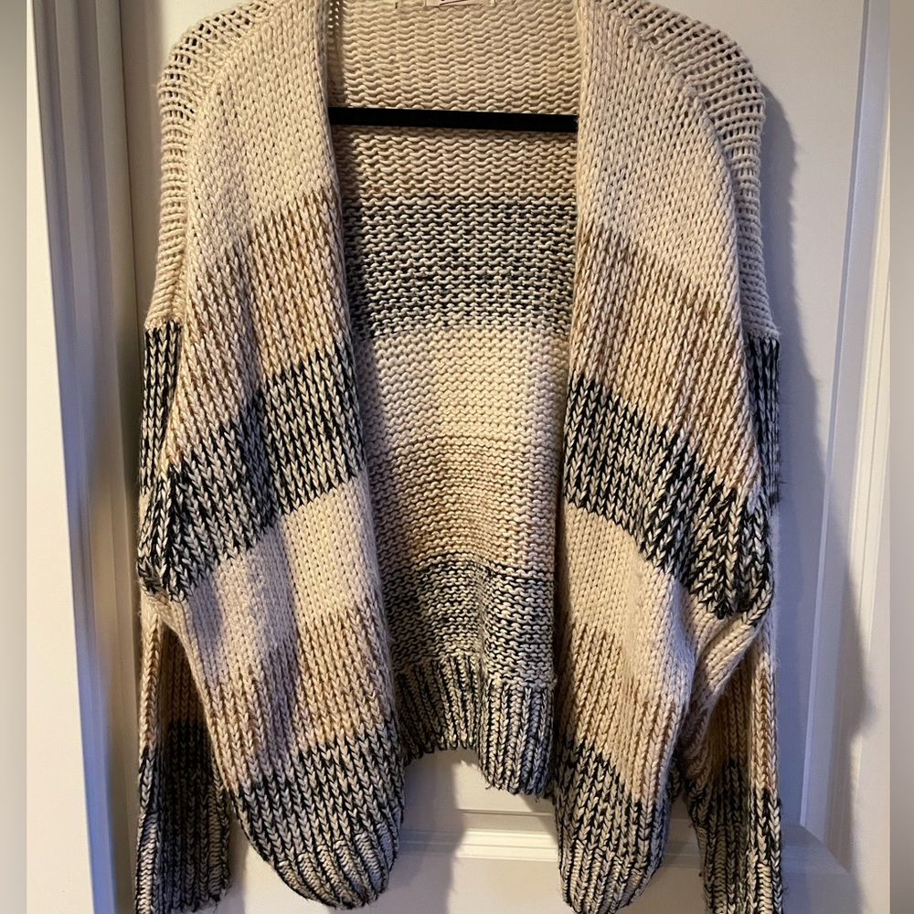 Stylish cardigan
